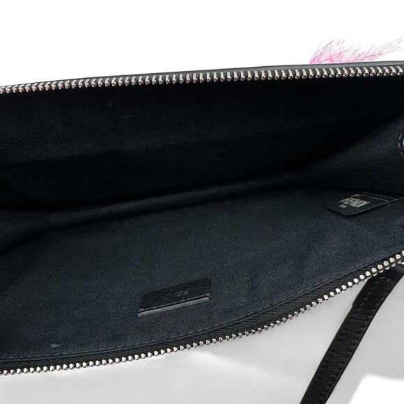 💎✨BEAUTIFUL✨💎 Authentic Fendi Monster Crossbody Bag - Picture 6 of 8